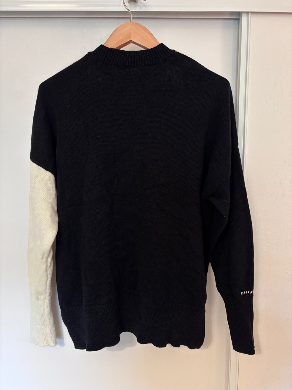 Pistola Colorblock Sweater Oversized Size Small Black Cream Yin Yang Darya Crew - Picture 5 of 12